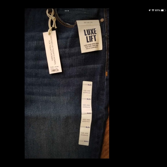 NWT Plus Size Skinny Ankle Jeans, Sizes 16-22 - Picture 3 of 13